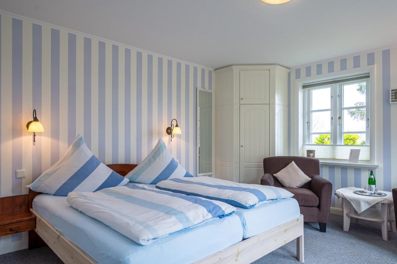Inselhotel Arfsten Wyk auf Föhr Εξωτερικό φωτογραφία